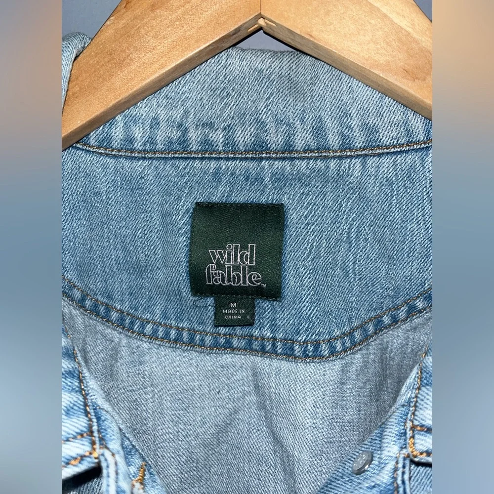 Distressed Denim Blue‎ Jacket